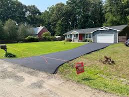 Best Driveway Snow Removal Preparation  in New London, IA